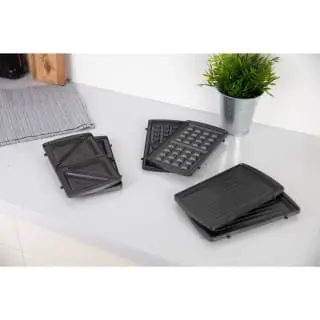 Tower 3-in-1 Snack Maker 6 Tower 3-in-1 Snack Maker - Image 6