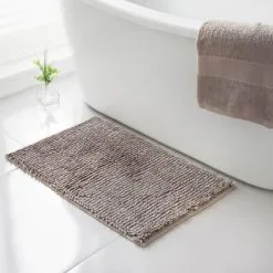 B&M Velvet Bath Mat 50 X 80cm - Nude