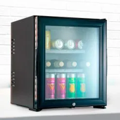 B&M Chill Time Mini Bar Fridge 30L -ComfyZone Shop 381810 chill time 30l drinks fridge