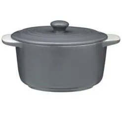 B&M Two Tone Casserole Dish